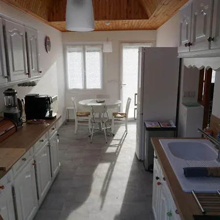 Maison De La Cote Saint Amand