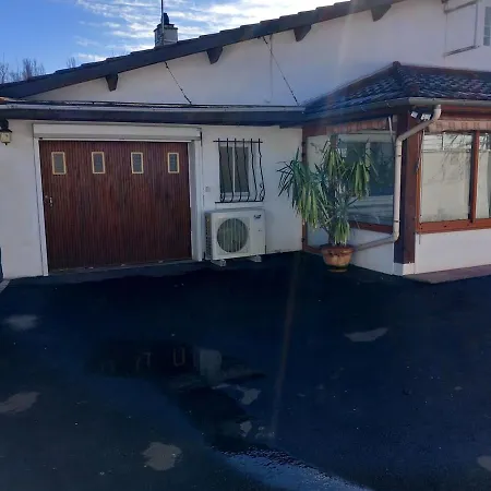 Maison De La Cote Saint Amand * Le Vernet