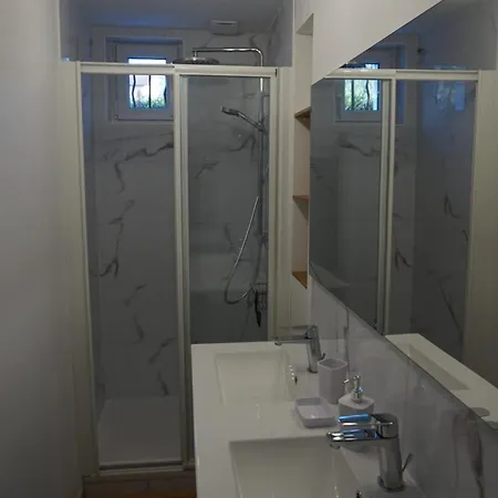 Maison De La Cote Saint Amand 別荘