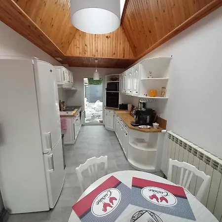 Maison De La Cote Saint Amand *
