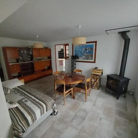 بيت للعطل Maison De La Cote Saint Amand Le Vernet (Allier)