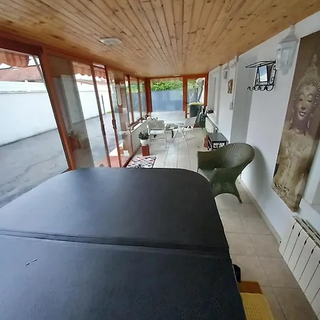بيت للعطل Maison De La Cote Saint Amand *