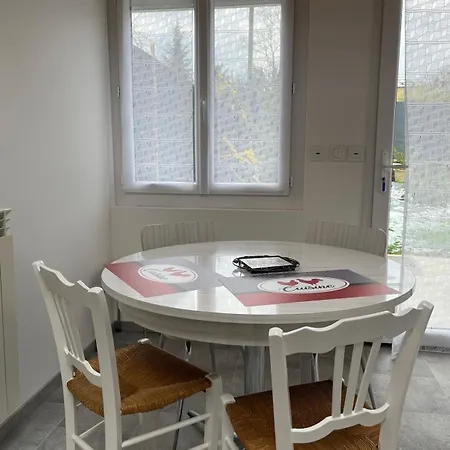Maison De La Cote Saint Amand *